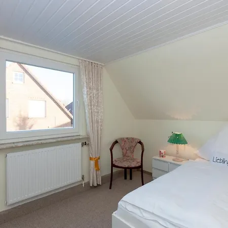 Frühstückspension Garni Nordseerose Greetsiel Krummhörn