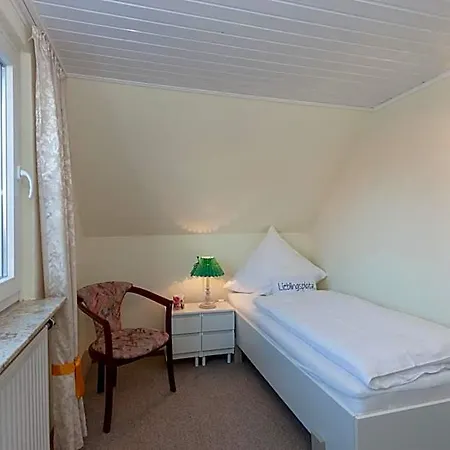 Garni Nordseerose Greetsiel Bed & Breakfast Krummhoern